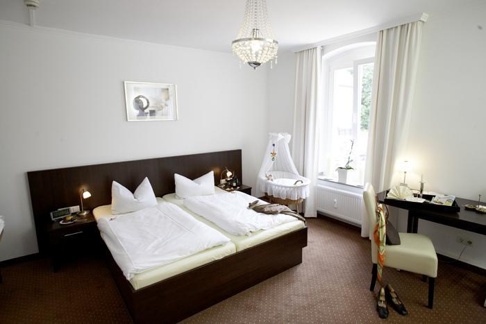 Hotel Eynck Und Restaurant 3*
